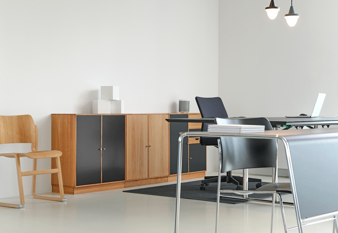 Aménagez vos bureaux avec du mobilier d’occasion SCOP3 : réemploi, seconde vie & économie circulaire !